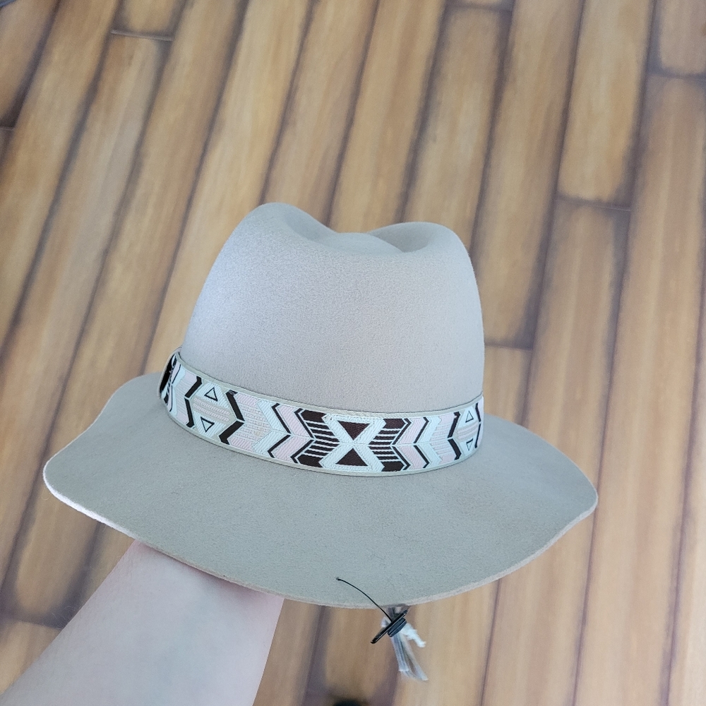 Cream Fedora - Picture 10 of 10